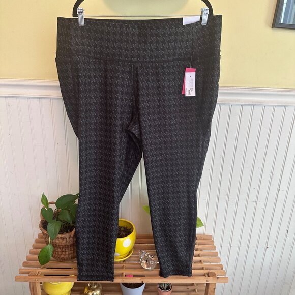 Lane Bryant Vivi athletic leggings houndstooth print NWT 22/24 Gray Black - Picture 1 of 8